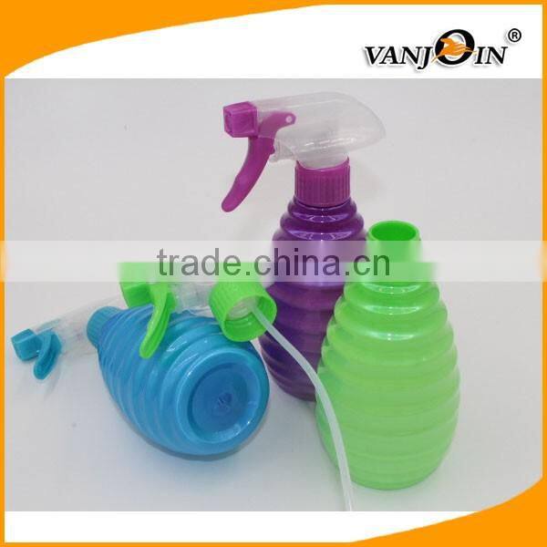 Empty 250ml Plastic Hair Salon Spray Bottle with Trigger Sprayer for Hairdressing