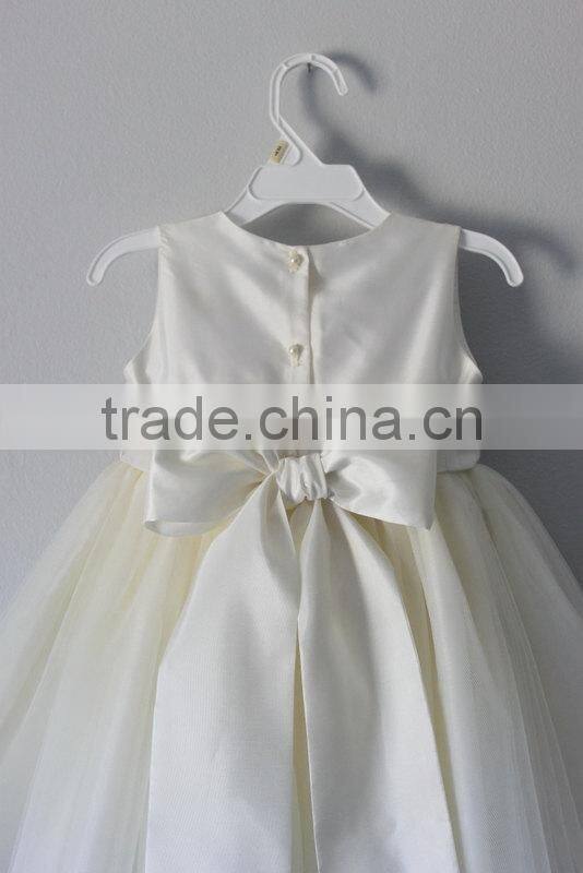 New model Factory wholesale baby Clothes one piece summer stain cheap Children's Boutique fashion baby girl white dress