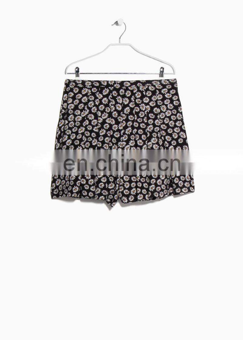Floral print pleated pattern summer fashion shorts women