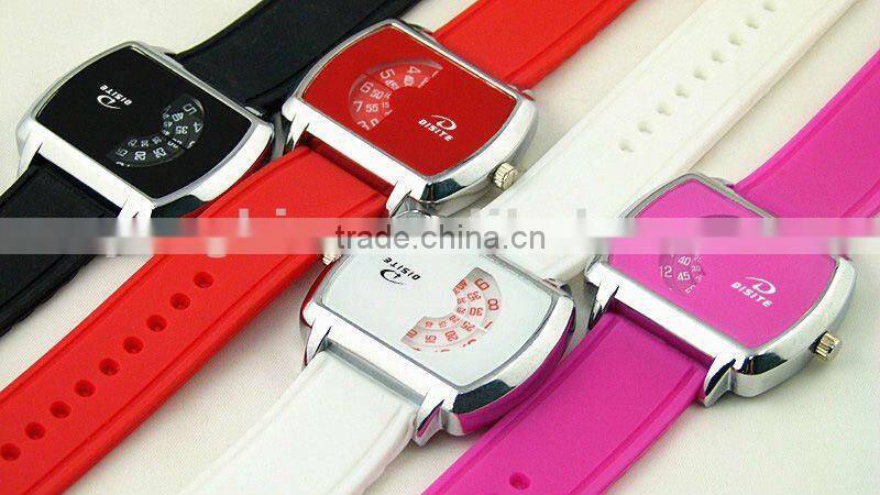 Hot Sale Colorful Silicone Fashion Sport Lady Bangle Watch