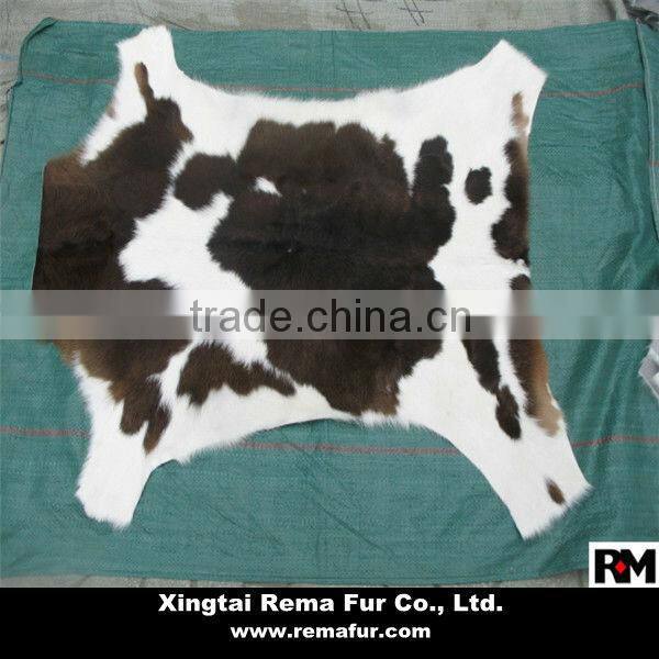 2014 Hot selling high quality cow skin rug in natural color