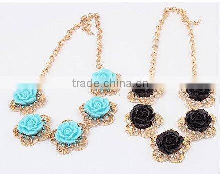 hawaii flower necklace