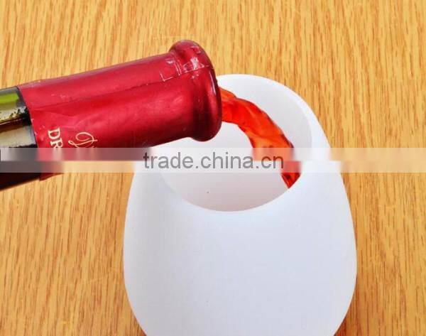Translucent silicone rubber glass in wedding ceremony