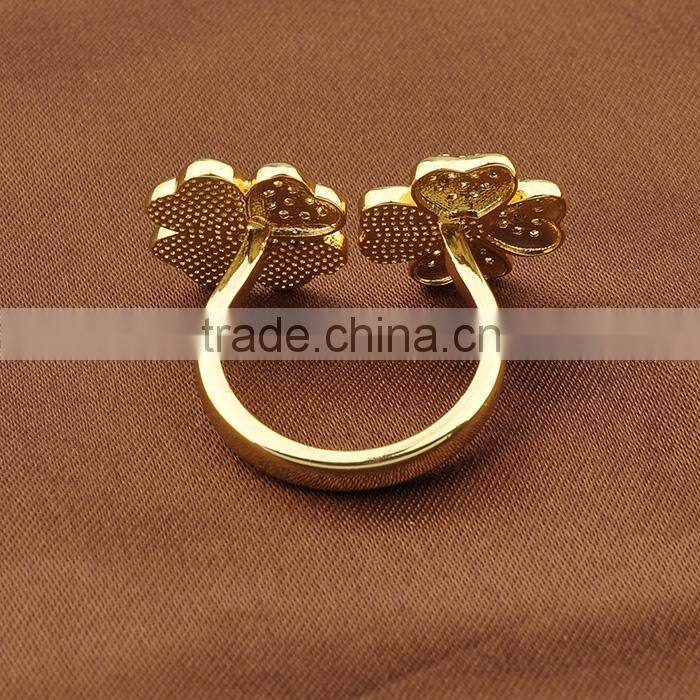 Best Selling Products In America Red Clover Necklace Sets For Women