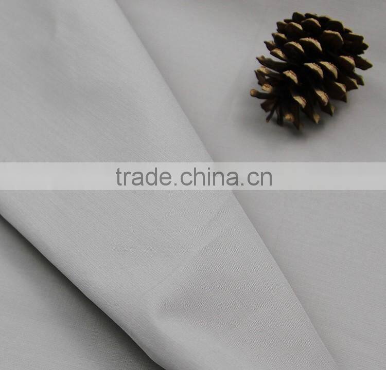 Solid dyed downproof cotton poplin fabric 40*40 133*100 for down coat shirts