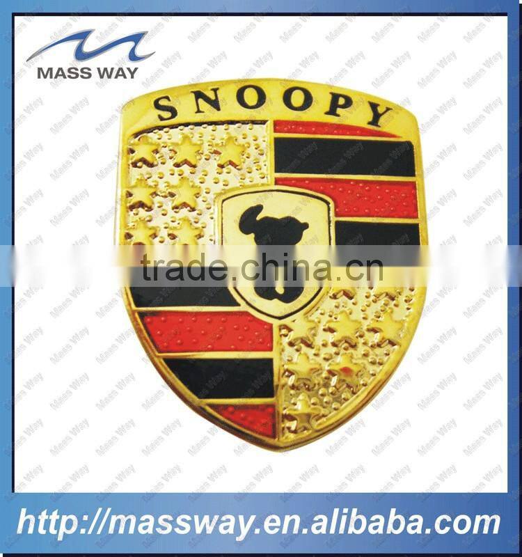 custom Hard Enamel magnetic metal national flag pin badges