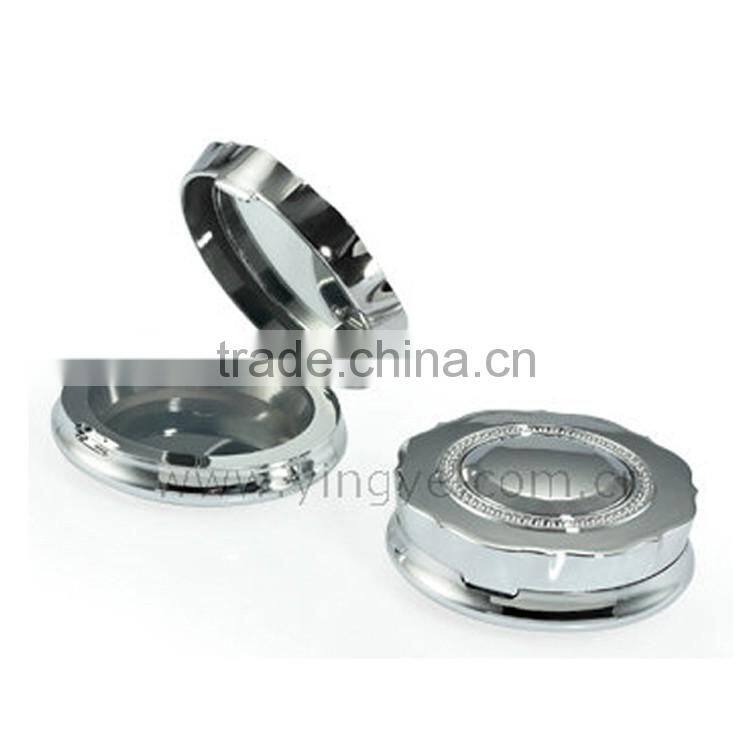 Silver luxury blusher case