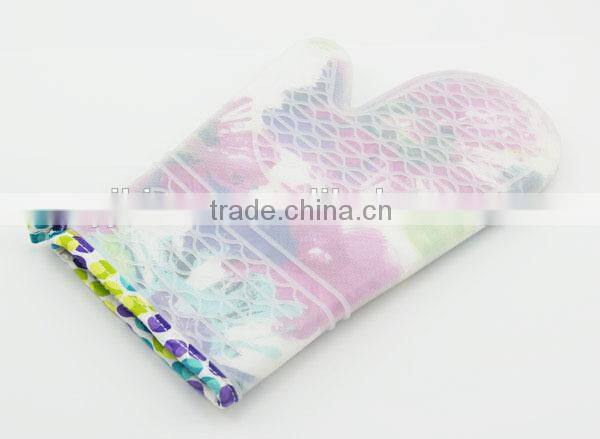 hot sale cute pattern silicone glove