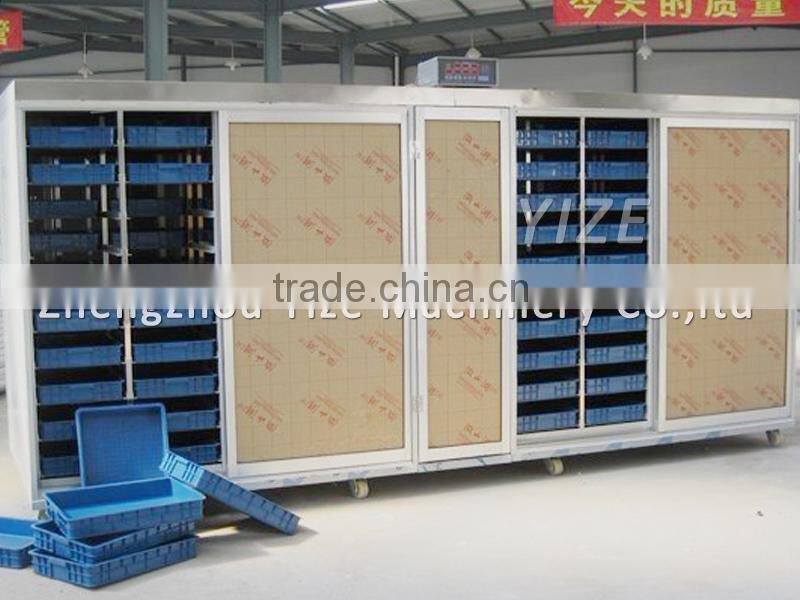 Hydroponic container, barley growing machine, cattle green fodder growing machine