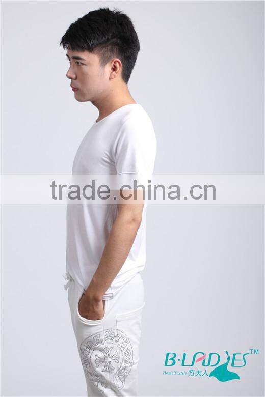 2015 bamboo men breathable tops fashion summer mens' V neck black wholesale t shirt