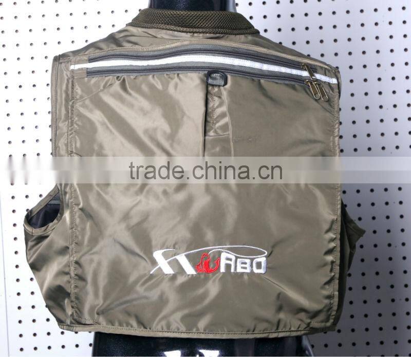 2016 Wholesale factory new design waterproof men's multi pockets fishing vest