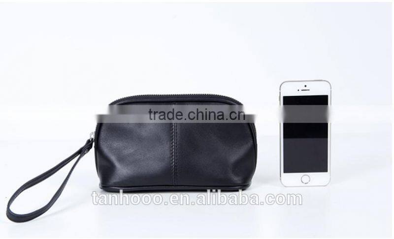 Fashion travel hanging professional wholesale PU leather makeup bag