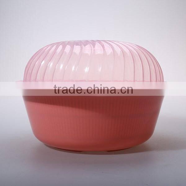 Double layer round plastic vegetable basin with strip lid