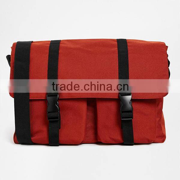 High Quality Lightweight Red Polyester Long Strap Messenger Bag For Men