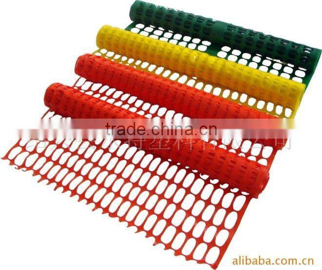 Plastic safety fence