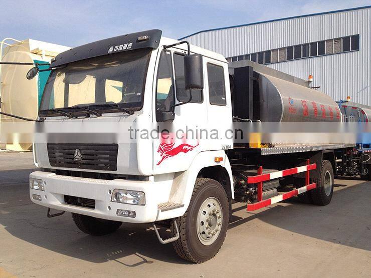 dongfeng 3 ton bitumen spreader truck, asphalt transport truck