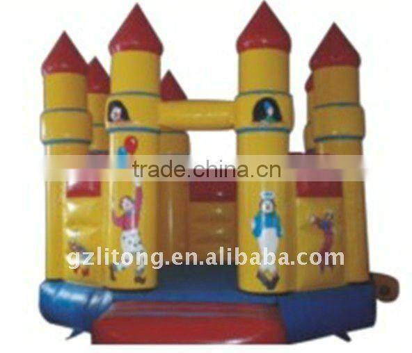 2013 Ocean Style Giant Inflatable Pool Jun25c