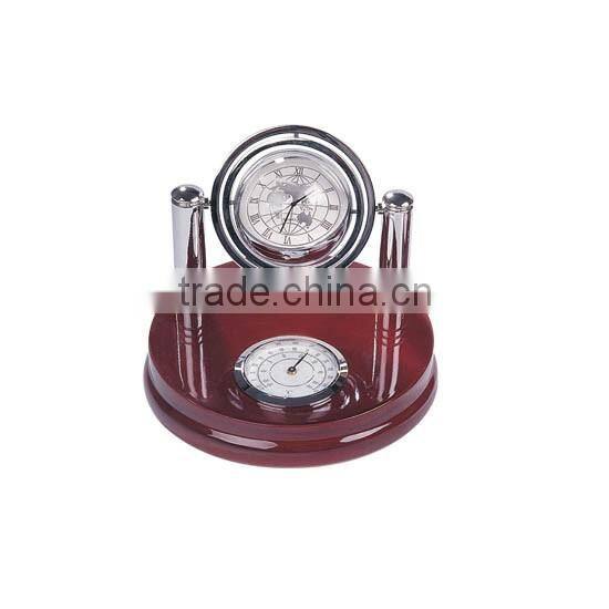 Fashion Design Wooden Clock With Base For Office Table Clock