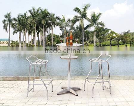Stackable aluminum bar chair