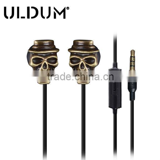 High quality earpiece earphone with best packing skull shaped earphones music earbuds