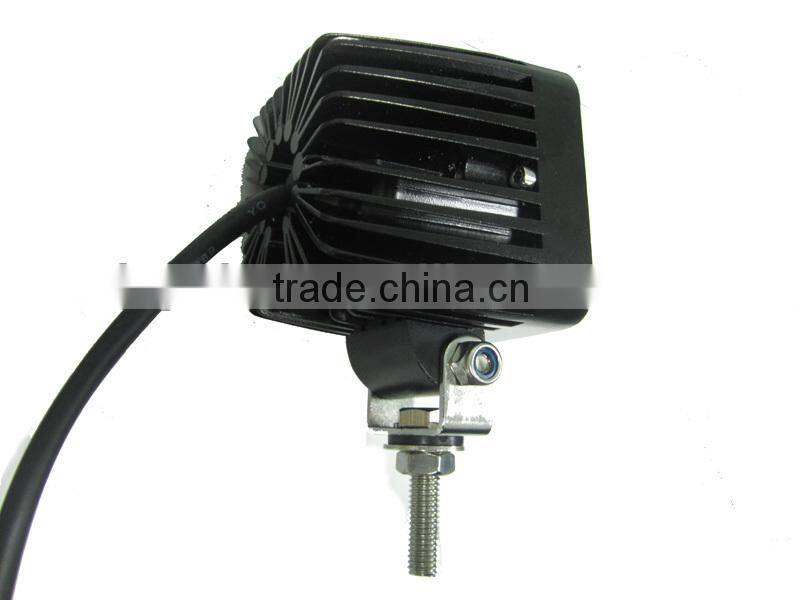China manufacturer 12w LED driving lights 12v LED tractor work light 24v working of LED
