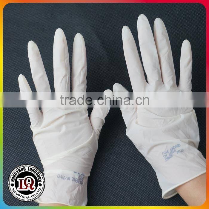 Disposable non sterile latex examination gloves