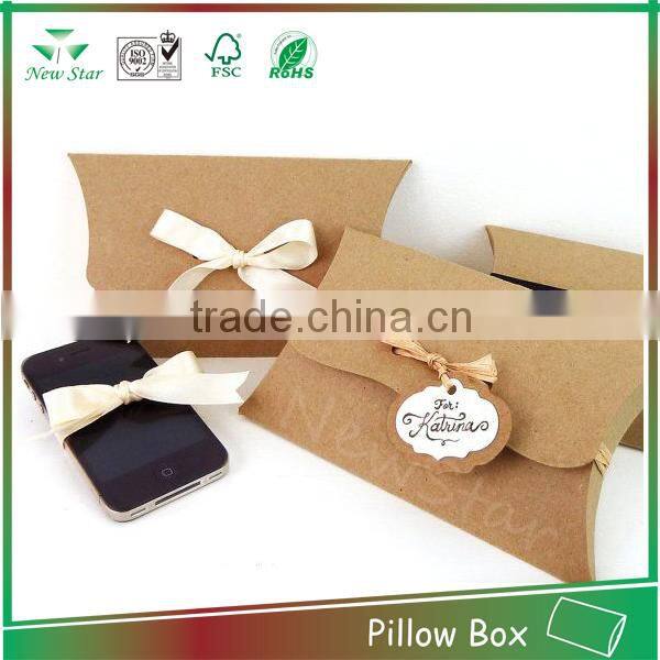 factory making pillow gift box