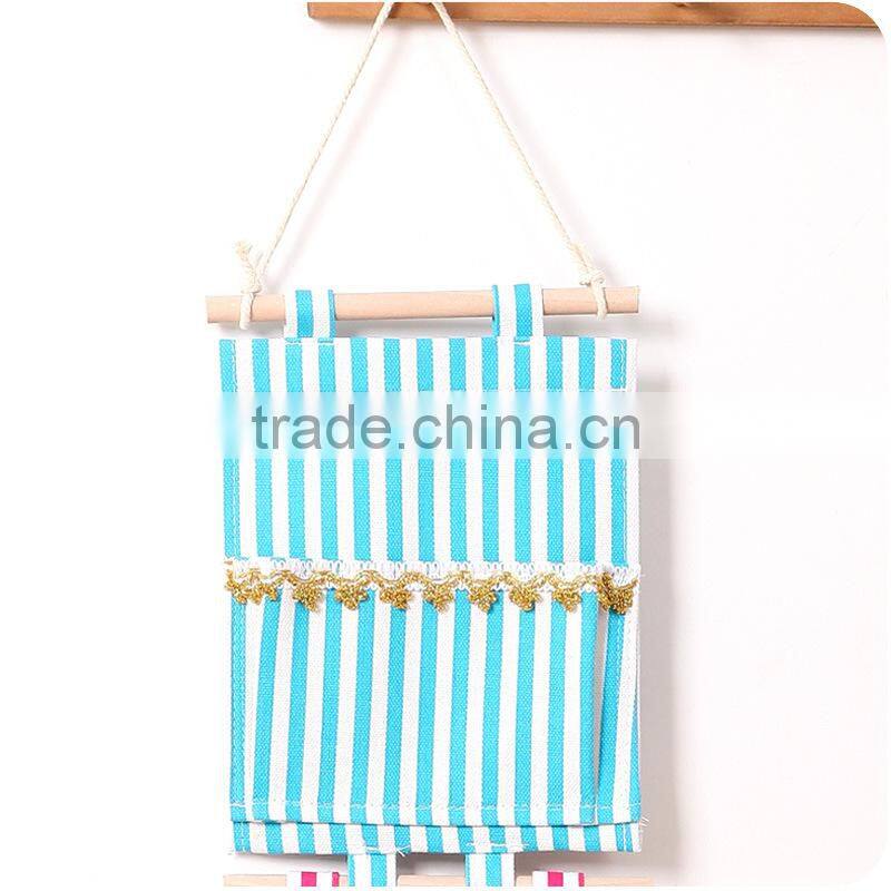 Q115 Lovely smiling DIY hanging storage bag