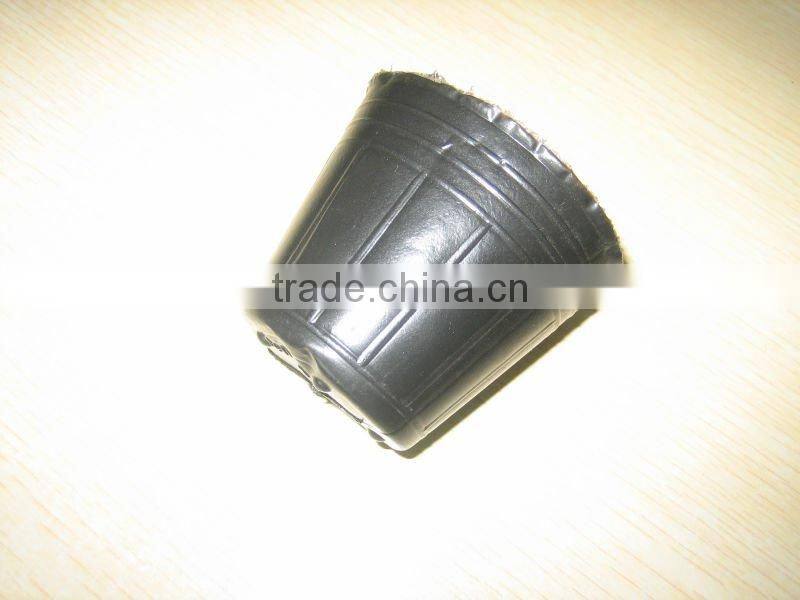 black flower plastic nursery pots