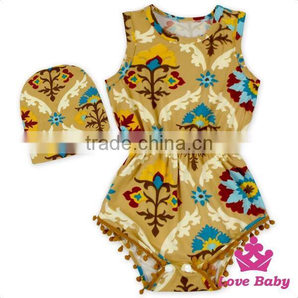 2LLY-090 Lovebaby latest sleeveless printed animals pattern summer pom pom romper with baby hatbaby jumpsuit designs
