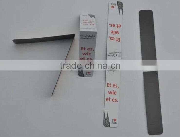 magnetic clip bookmark