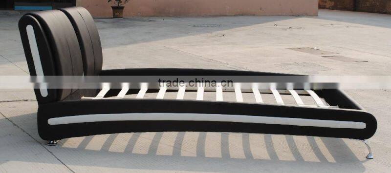 Italian design black and white PU leather bed