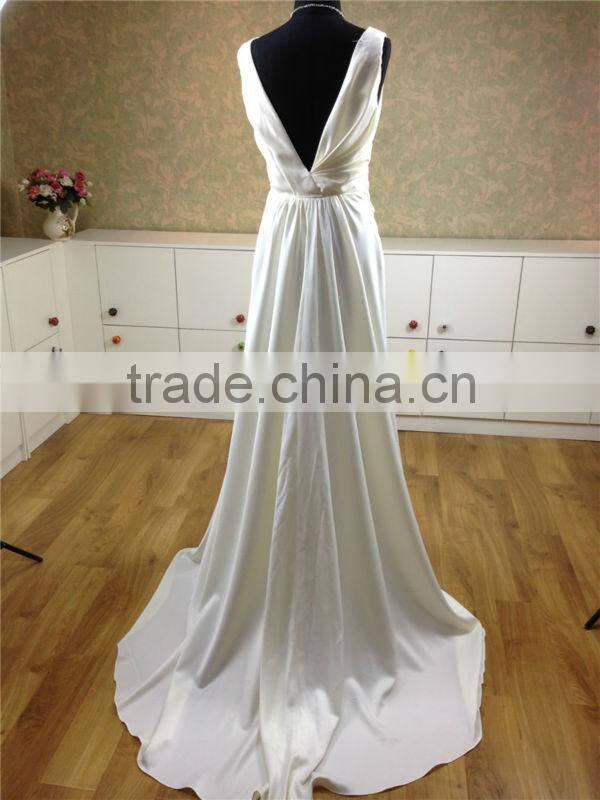 Sweetheart short sleeve Crystal Pearls long wedding dress cleaning