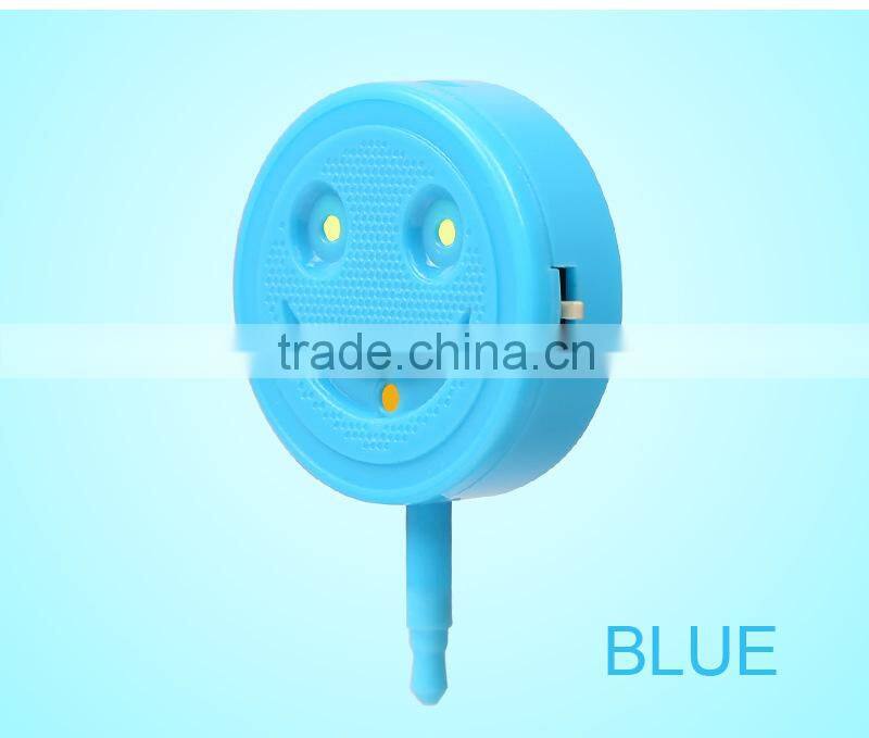 Selfie Stick Accessories Mobile Use LED Flash Light RK-08F Smile Face 4 in 1 Warm-Cold Light Camera Flashlights