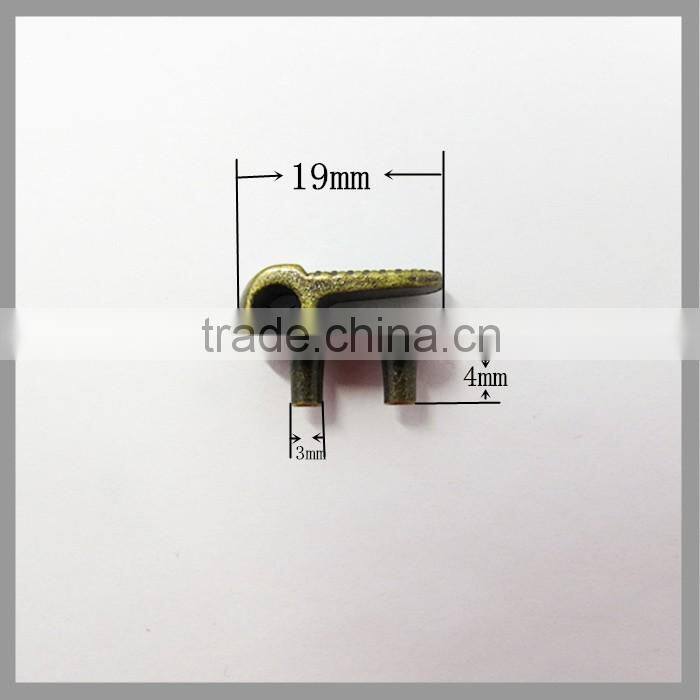 Custom Antique Brass Metal Hook with Studs For Shoes