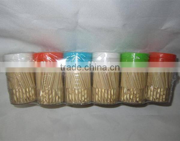 Automatic wooden tooth picker producing machine