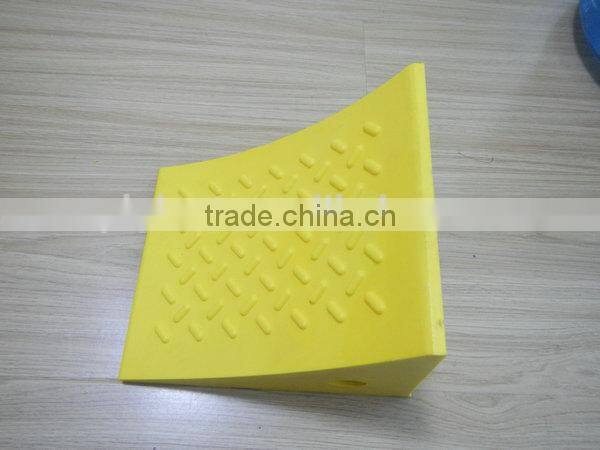 CHECKERS polyurethane wheel stoppers