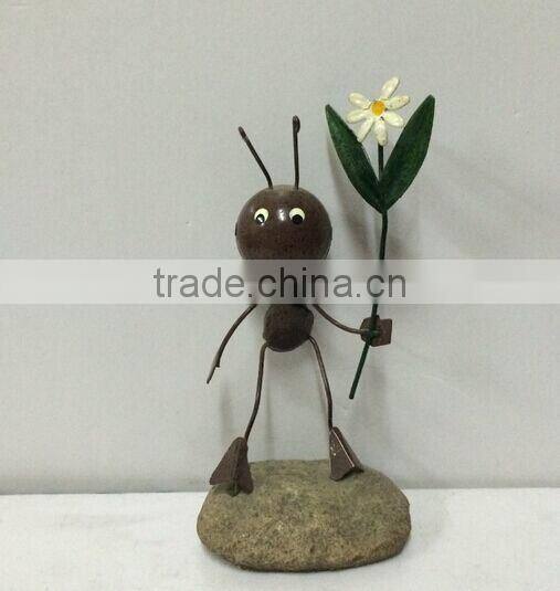 2015 newest design garden ant metal ant decoration painted metal ant ant with flower garden stake ant stakes metal ant garden