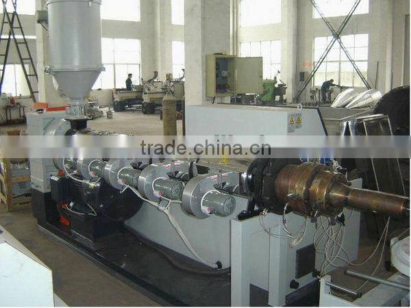 Plastic double wall corrugated pipe making machine
