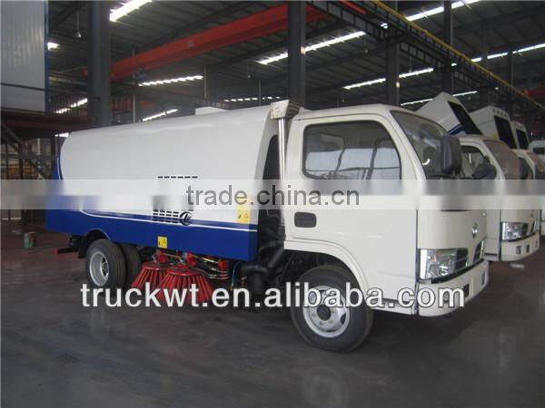 factory dongfeng 4x2 small street sweeping truck for sale