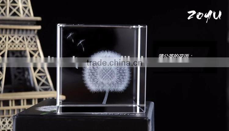 Desktop 3D k9 Crystal Glass Cube With Dandelion Figurines Inside For Souvenir Gifts