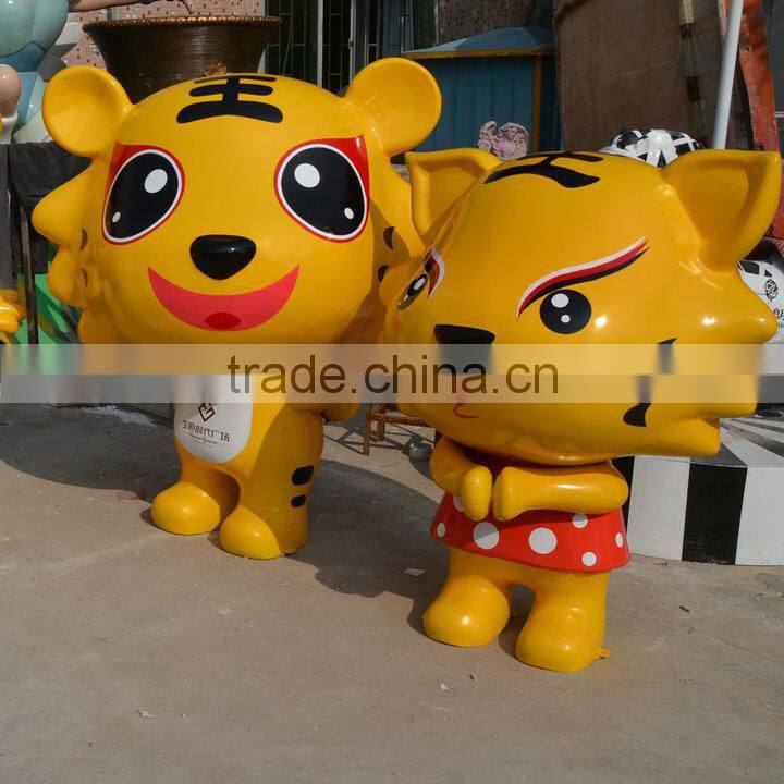 Outdoor fiberglass cat cartoon figure