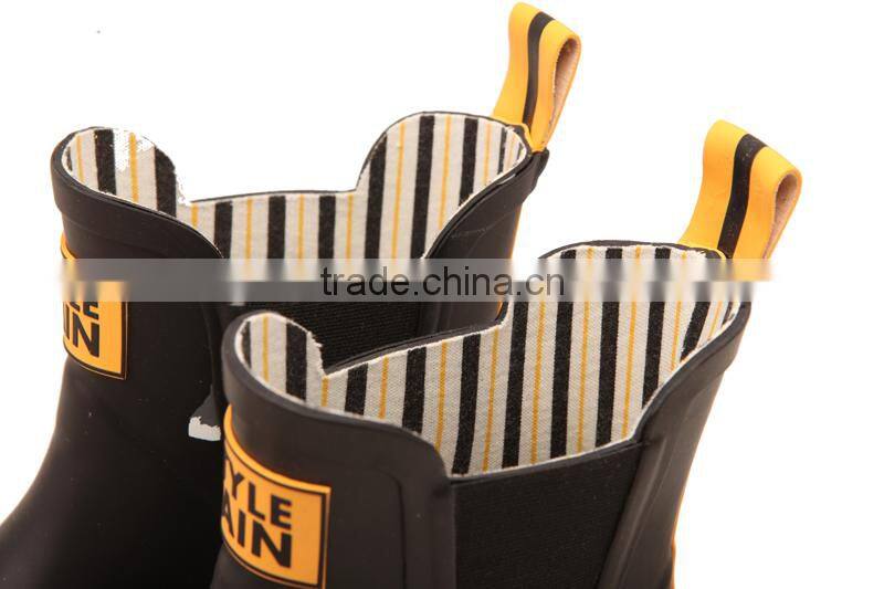 black upper yellow rubber outsole lovely dog printed chelsea style elastic gore new style girls rain boot shoes wellies