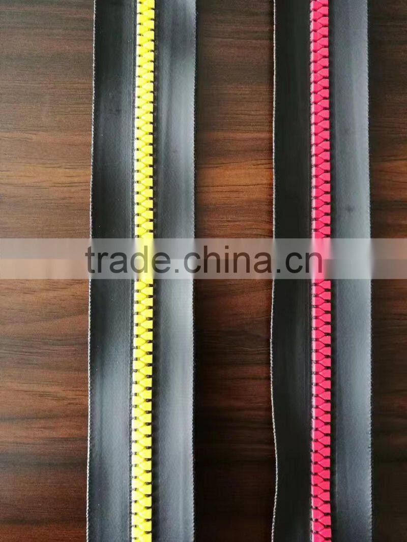 vislon plastic zipper making machine and zipper injection machine