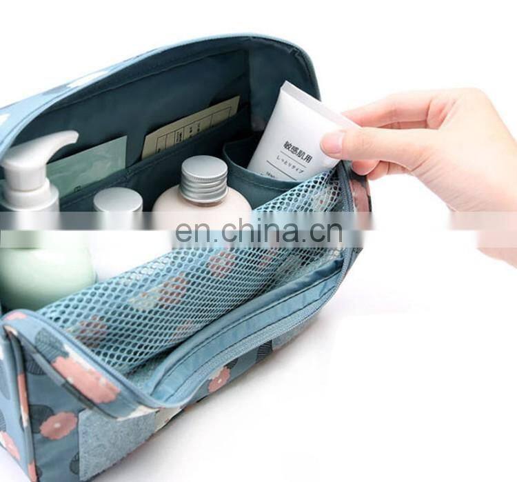 Wholesale durable makeup bag foldable cosmetic bag for sale