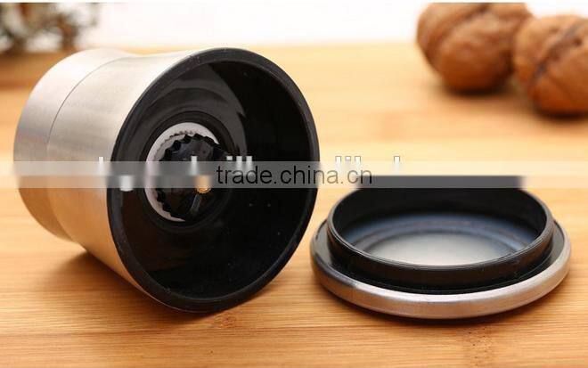 Stainless steel pepper grinder, manual ceramic core, home kitchen supplies, Glass pepper millStainless steel pepper grinder