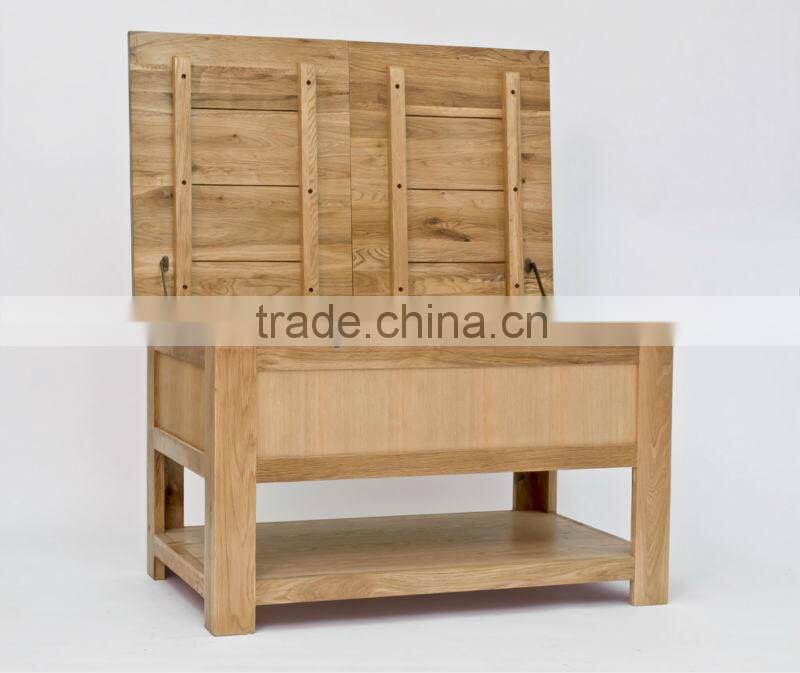 Solid oak Coffee Table