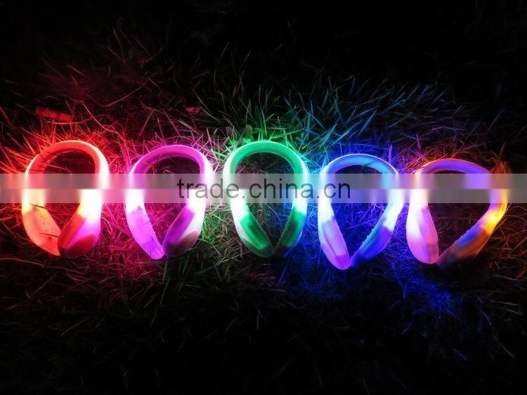 christmas Eco-friendly shoe led light for running in the dark / pink skidproof shoe clip,led shoe clip light