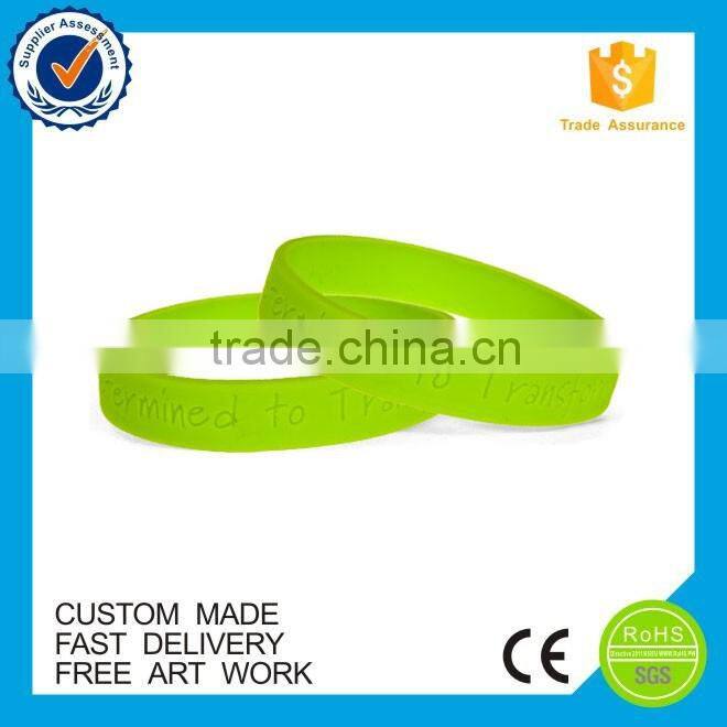 China eco-friendly cheap glowing popular wristband customized