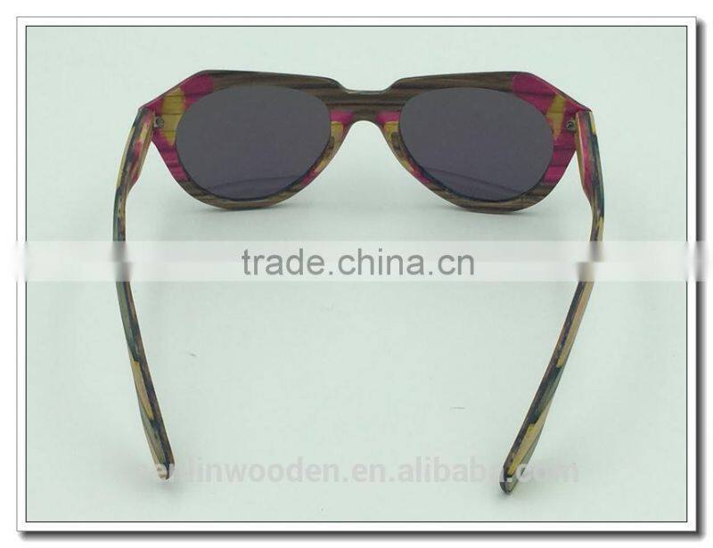 Fashion Design Bamboo Sunglasses Polarized Lenses Custom Logo Free Wooden Frame Material Wooden Sunglasses
